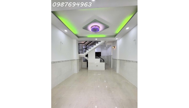 Q8 P4 PHẠM THẾ HIỂN 3PN GẦN CHỢ GẦN TRƯỜNG HỌC GẦN BV Q8 HẺM 3.5M THÔNG RA CAO LỖ 4.xT
